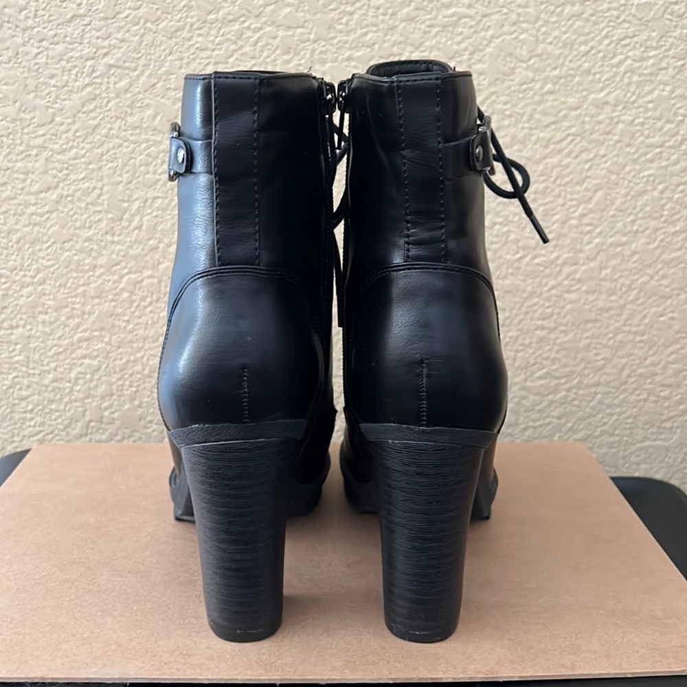 G By Guess Black Leather Combat Ankle Boots. - Picture 4 of 10